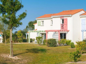 Well-kept apartment 7 km from the beach